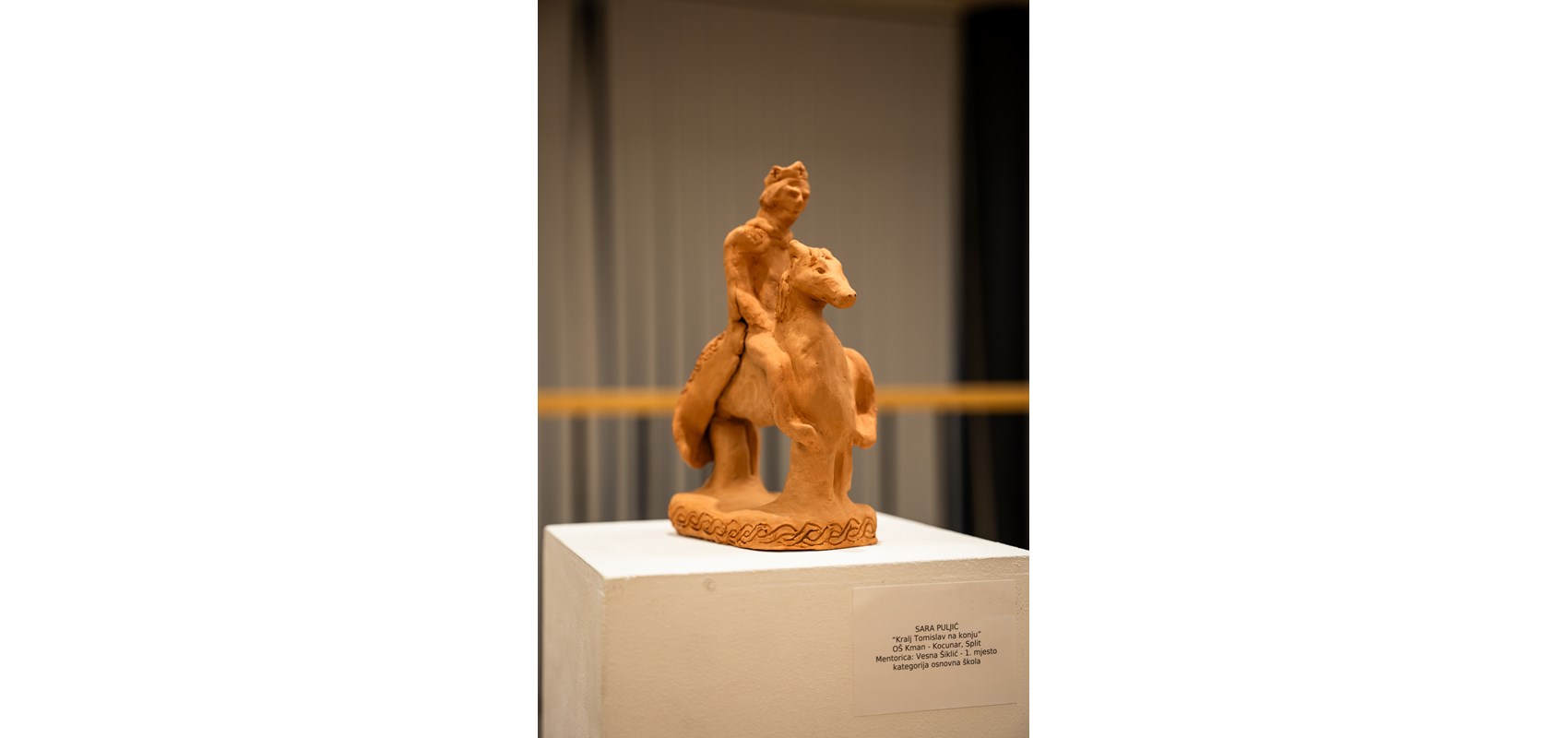 U Sveučilišnoj galeriji svečano otvorena izložba 